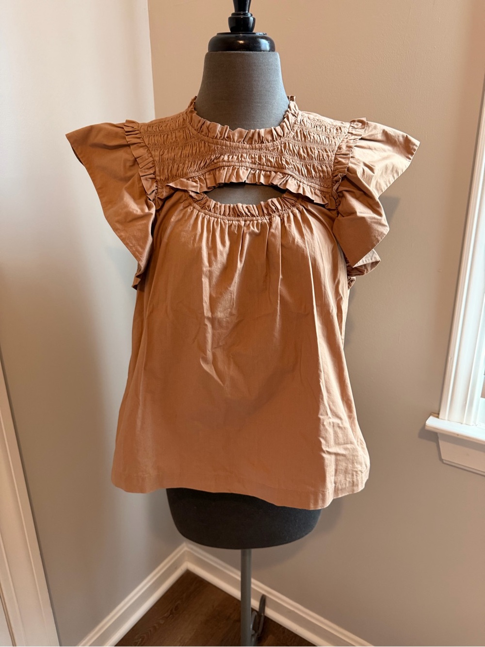Sea Ruffle Yoke Shell Top - Tan